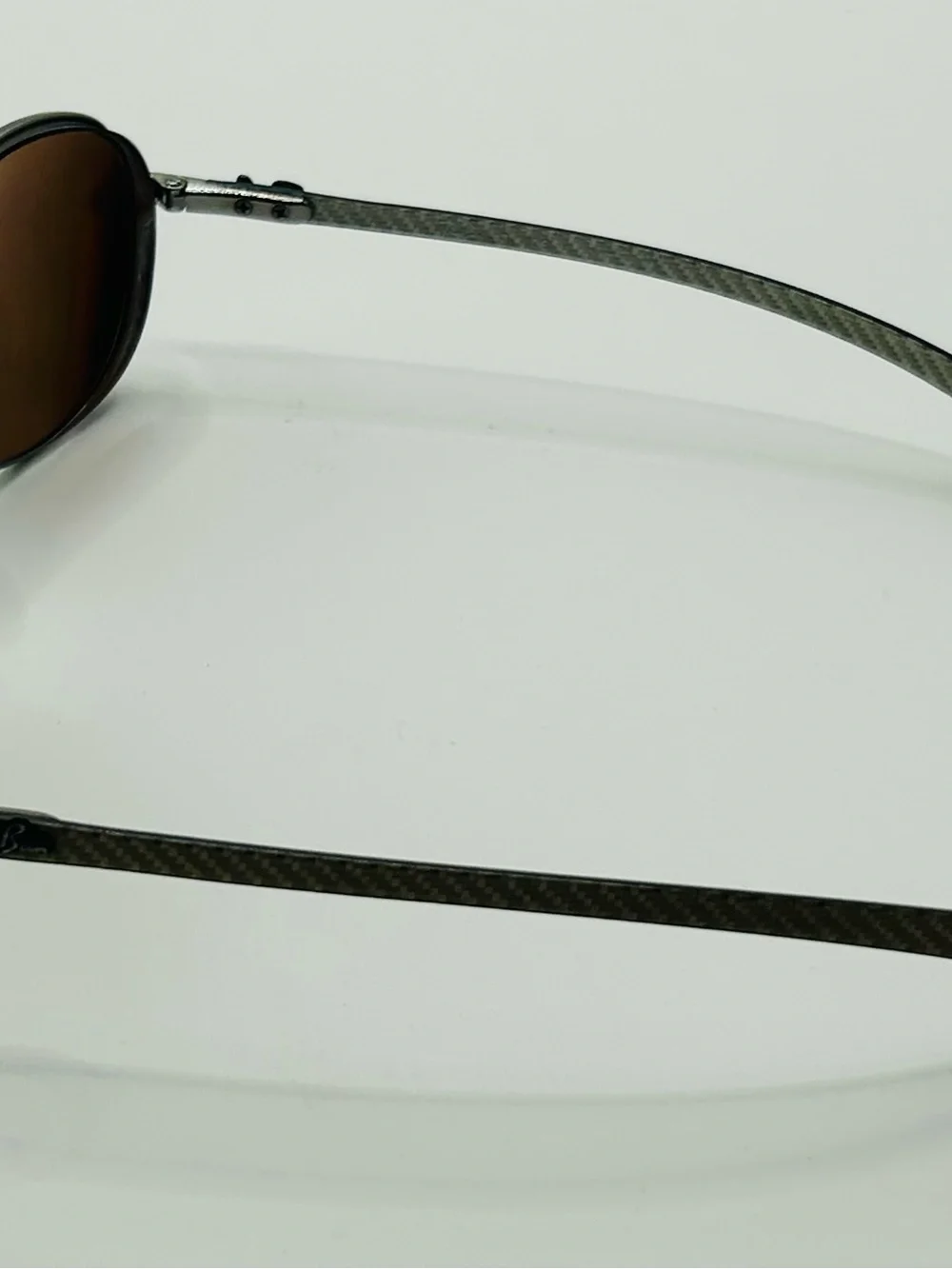 Ray-Ban style aviator